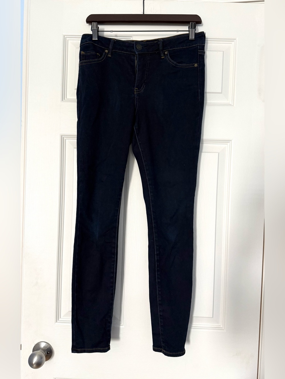 Armani Exchange Women’s Dark Blue Skinny Jeans